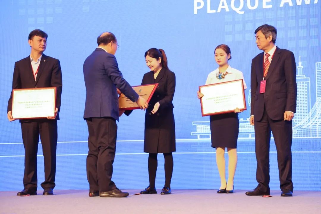 何清华：：：走“双循环”蹊径 勇攀制造业天下高地