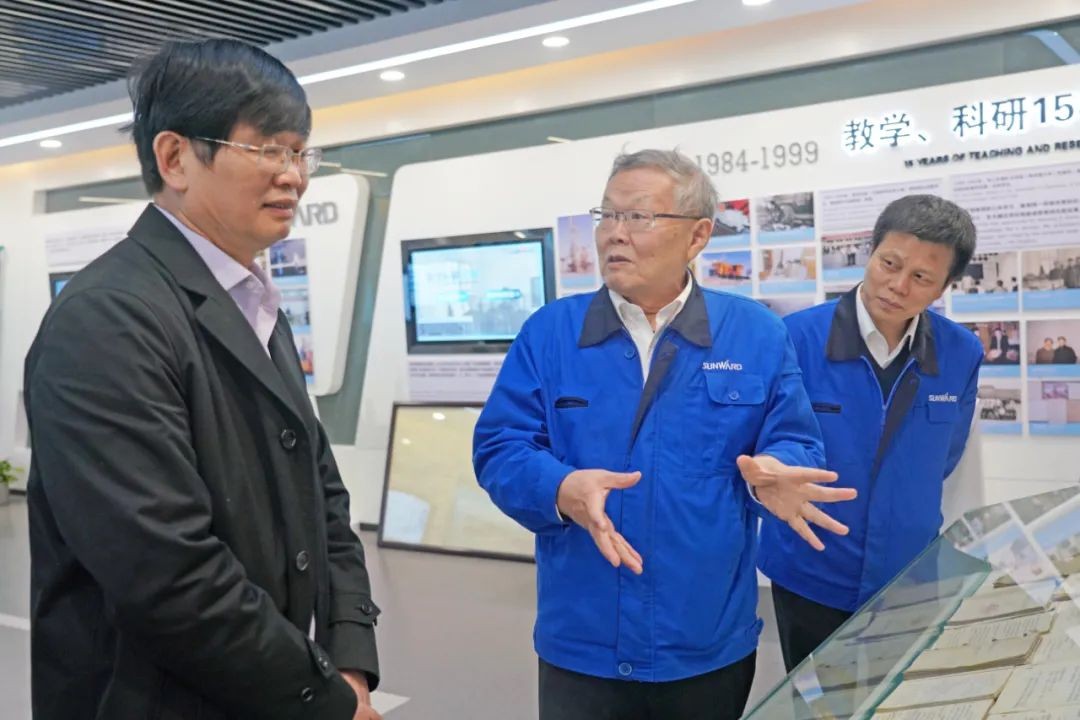 中央候补委员、、、中国工程院院士欧阳晓平到访3044am永利集团智能