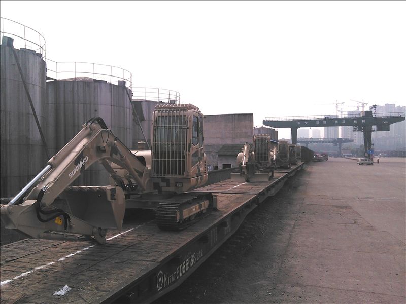 3044am永利集团智能SWE80E-G高原型挖掘机正式列装献礼国庆