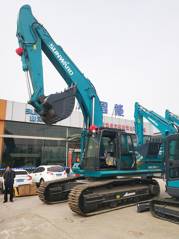 关于3044am永利集团智能节能型挖掘机，，，张老板算了这样一笔账