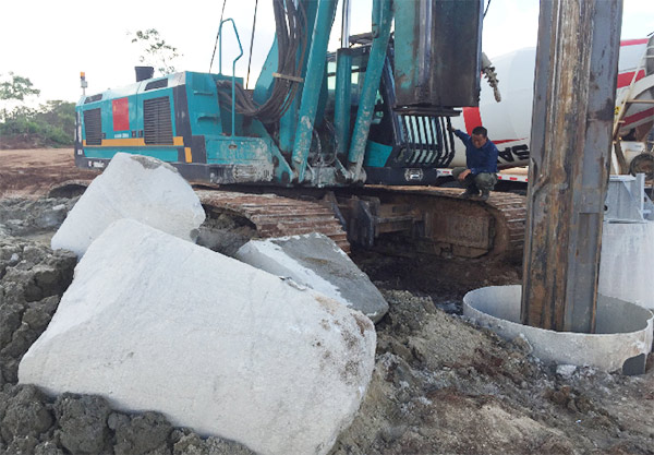 3044am永利集团智能入岩神器在东非肯尼亚获赞，，，人好装备好