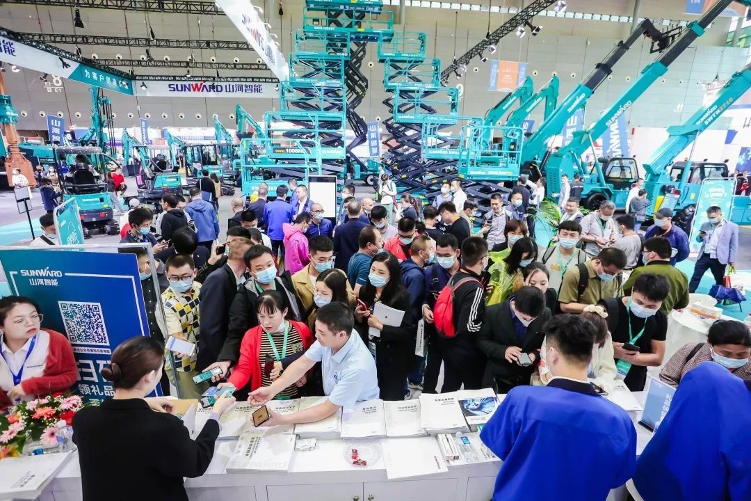 “机甲盛宴”长沙展圆满收官！！！3044am永利集团智能展区亮点精彩回首