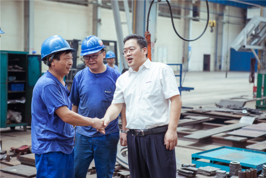 我们有清凉做伴，高温也能潇潇洒洒