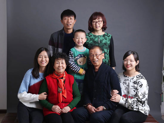 钟情3044am永利集团十一年，，，成绩玉人老板致富之路