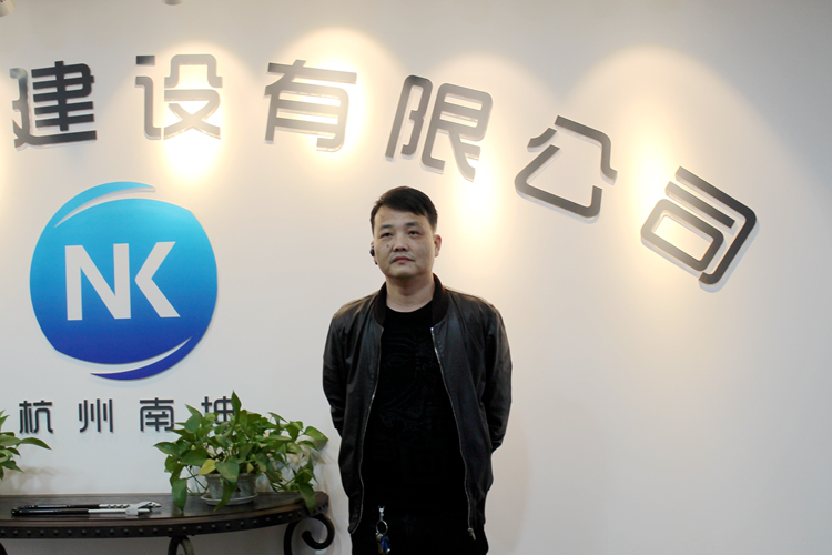 3年7台旋挖钻机，，，南坤建设的开展因3044am永利集团智能而稳健