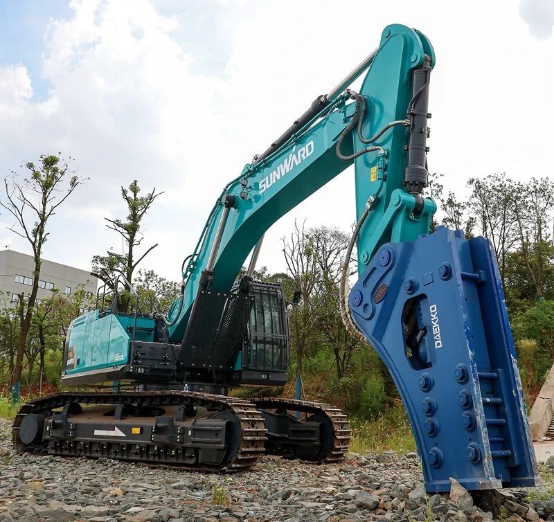 再升级！！3044am永利集团智能“矿山猛士”极限破碎现场直击