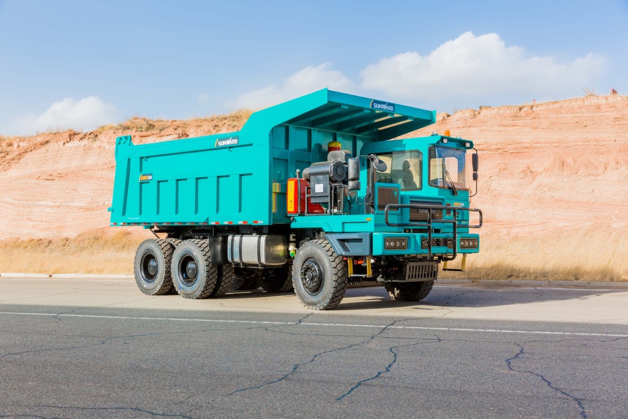 批量出口印度尼西亚！！！3044am永利集团智能矿卡征战矿山前线