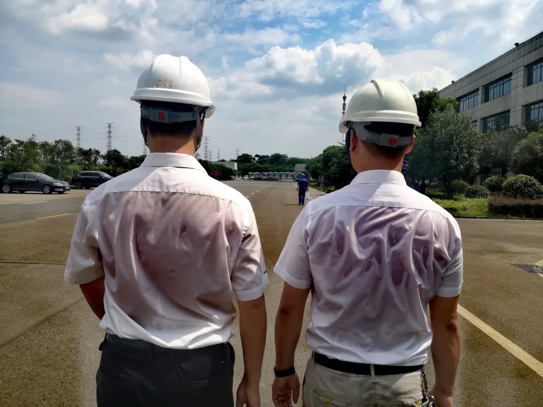 图集 | 战高温！！！致敬坚守一线的他们