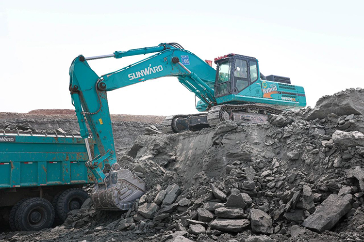 图集 | 征战矿山！！3044am永利集团智能绿色矿山成套装备“上将”云集