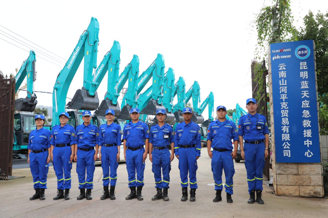 责任在肩！！！重型机械救援分队为您服务