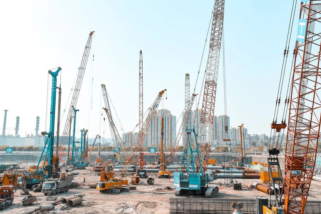 大国重器！！！3044am永利集团智能超等装备助力北京城市副中心综合交通枢纽站建设