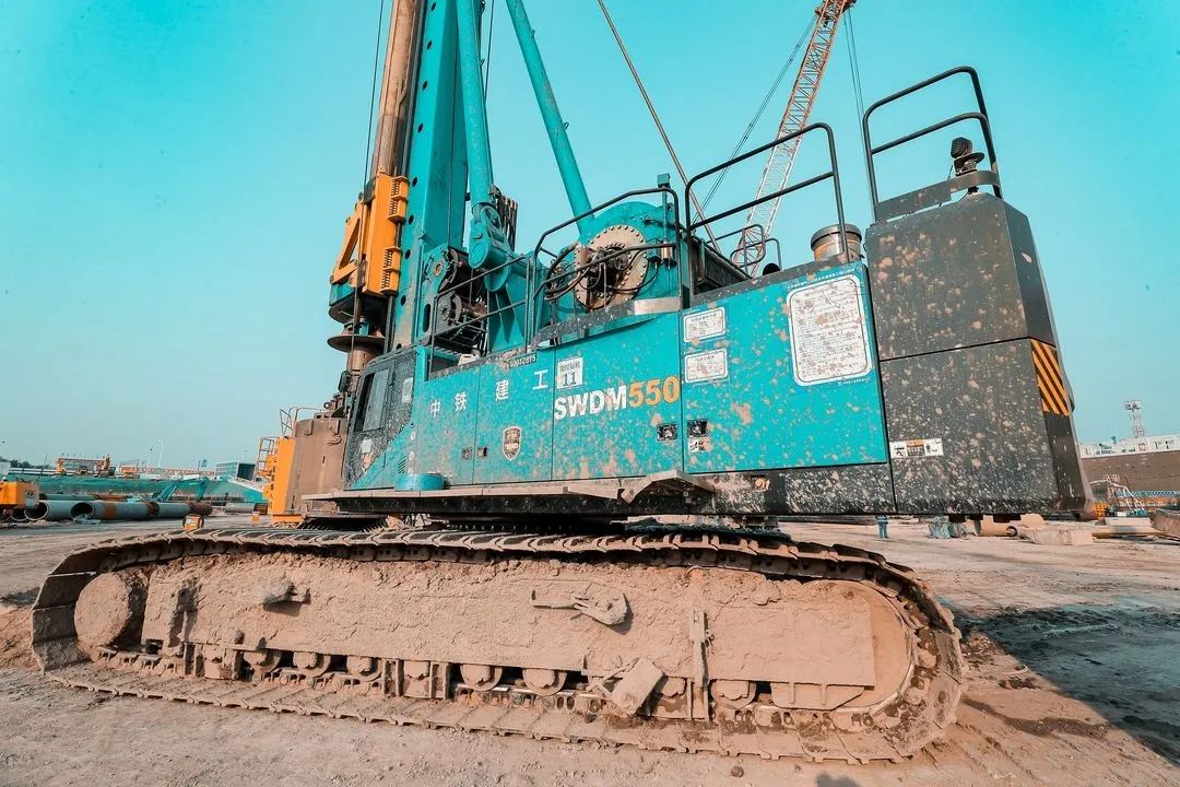 大国重器！！！3044am永利集团智能超等装备助力北京城市副中心综合交通枢纽站建设