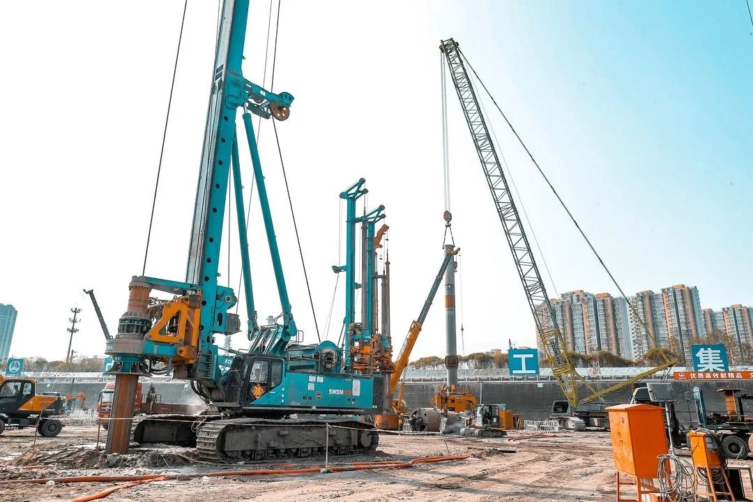 大国重器！！！3044am永利集团智能超等装备助力北京城市副中心综合交通枢纽站建设