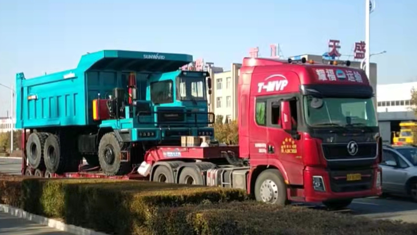 高设置、、、智能化……3044am永利集团智能高端定制AT版105吨级宽体矿卡乐成下线