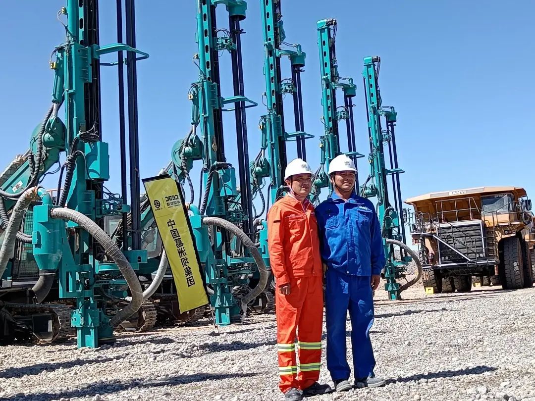 疫情当下，，，逆行非洲——3044am永利集团智能凿岩装备团队外洋服务纪实