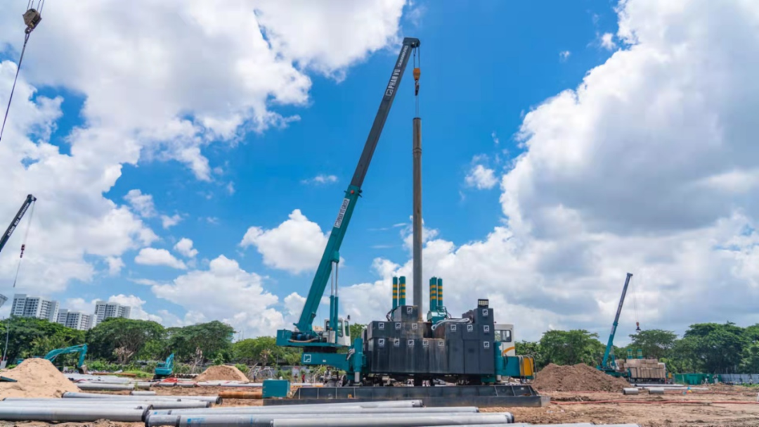 创富故事 | 潜心桩基施工30载，，，他们认准3044am永利集团智能旋挖钻