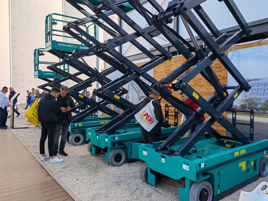 Bauma 2022 | 首次亮相，，，3044am永利集团智能高空机械受热捧