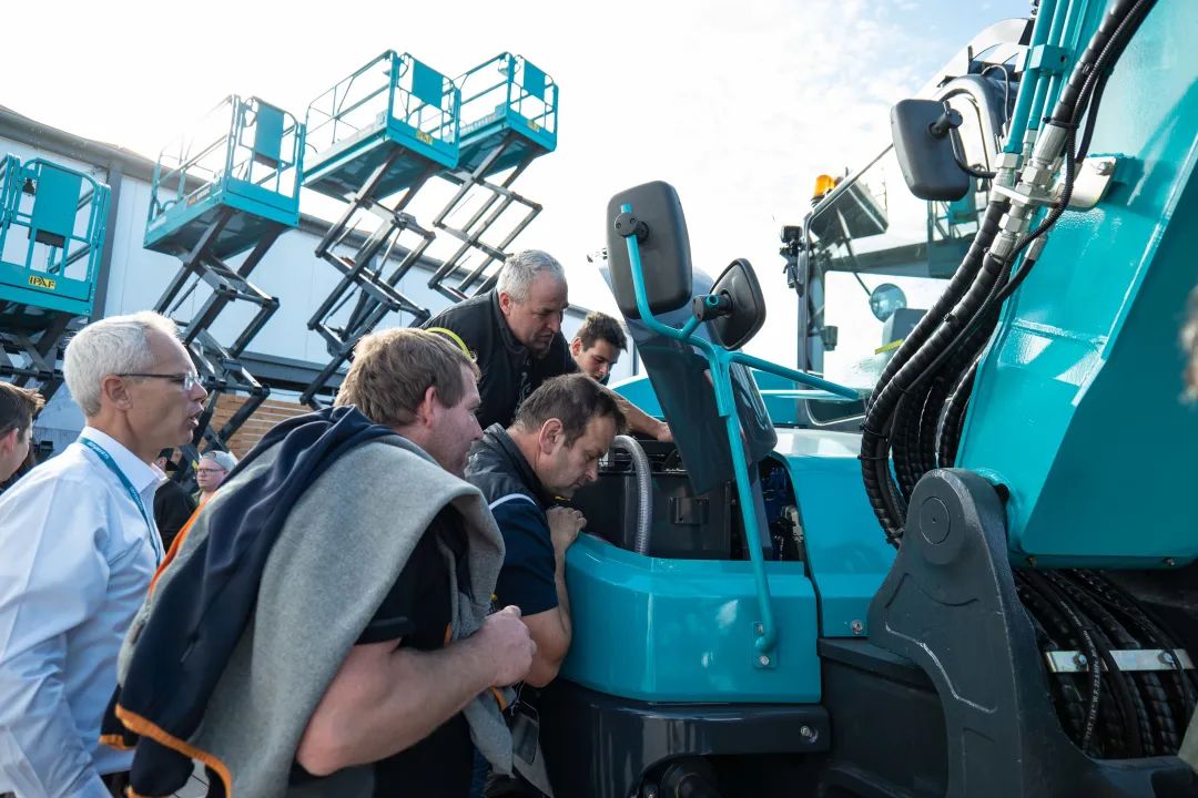 Bauma 2022 | 一组火热现场图带您重温3044am永利集团智能德国宝马展之旅