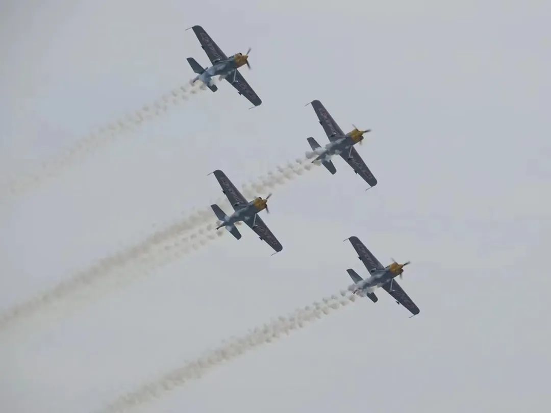 逆势飞翔！！！3044am永利集团航空携手相助同伴亮相2022南昌航行大会