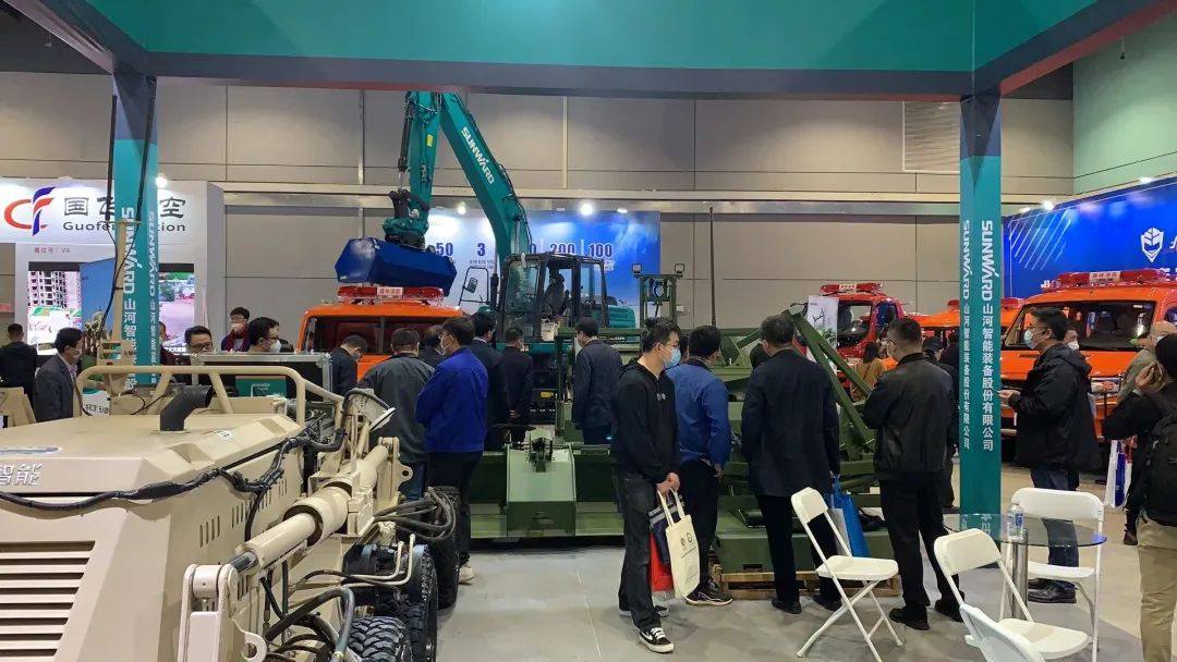 “新兵”报到！！3044am永利集团智能应抢救援装备实力亮相第五届天下森林消防装备展