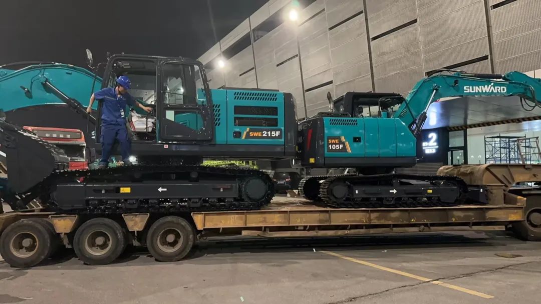 劳动庆幸，，，创立伟大！！纪录那些通俗且伟大的劳动瞬间