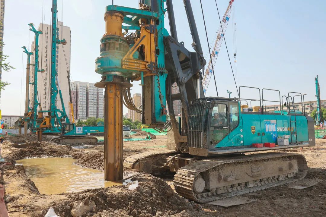 闪灼首都！！3044am永利集团智能旋挖钻机集群助力民生工程
