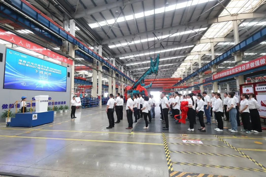 助力“双碳”、、绿动未来！！3044am永利集团智能增程式电动旋挖钻机、、液压混淆动力旋挖钻机齐交付