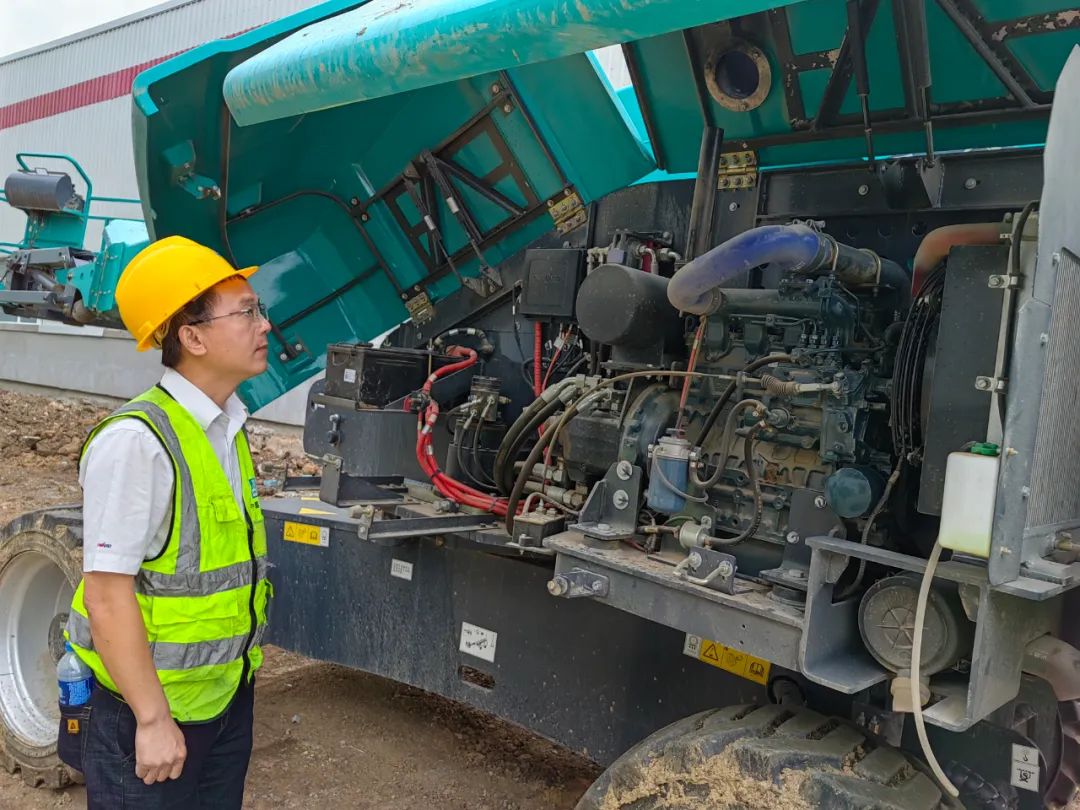 谛听客户心声！！！3044am永利集团智能高空机械“服务万里行”走进东北
