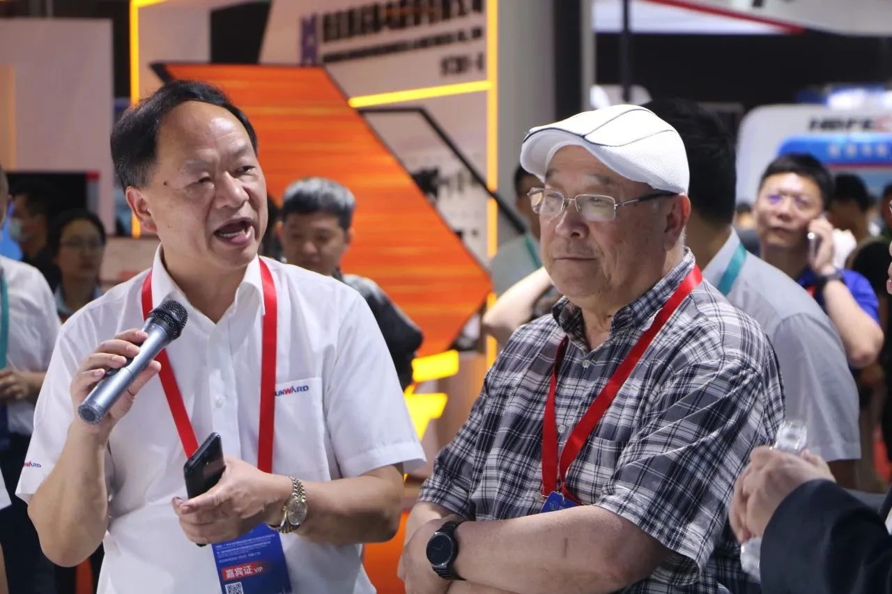 中铁3044am永利集团亮相首届广州大湾区国际轨道交通工业开展论坛暨展览会