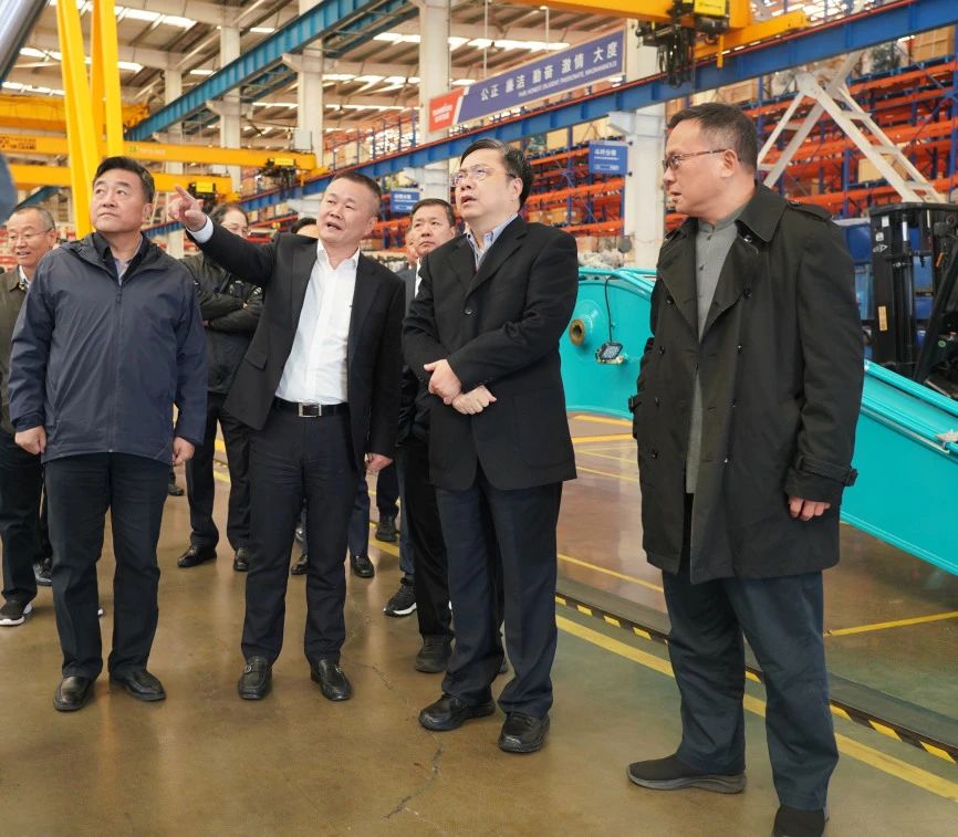聚焦装备再制造！上海市政协副主席、、、党组副书记肖贵玉带队调研3044am永利集团智能