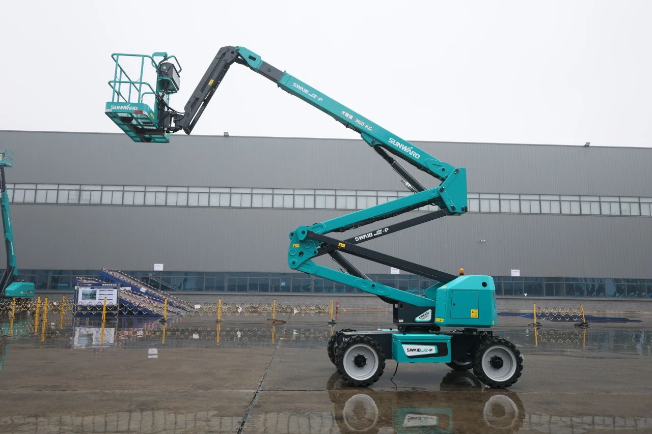 又双叒叕上新了！3044am永利集团智能首款双载荷电动曲臂式高空作业平台顺遂下线