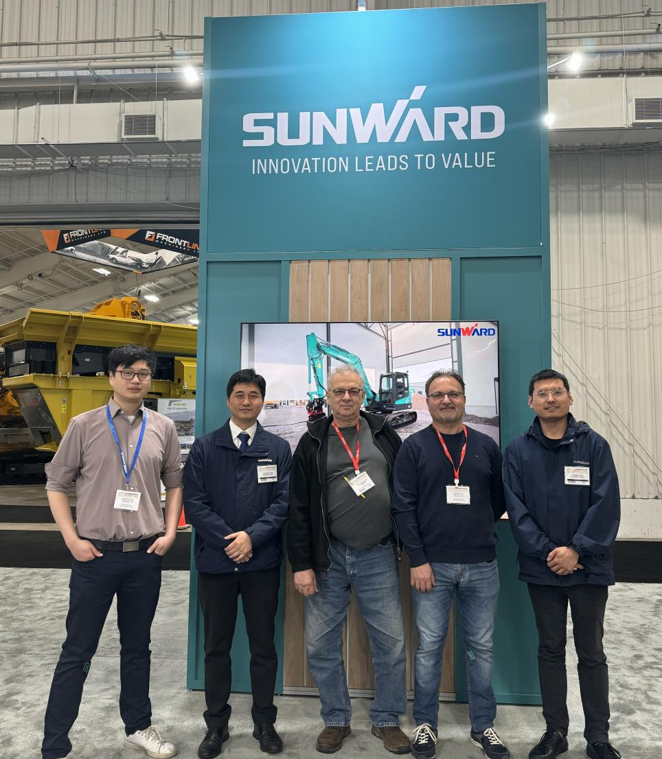 3044am永利集团智能亮相加拿大最大重型装备展