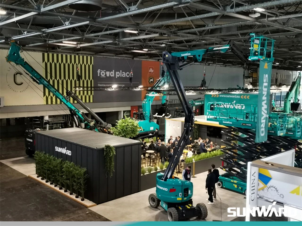 3044am永利集团智能携立异效果亮相2024年法国巴黎工程机械展