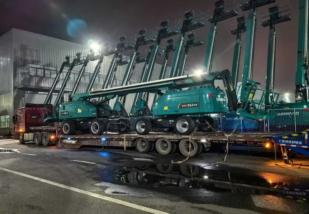 高空机械单日发货立异高！单月外洋发货破纪录！