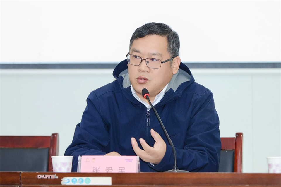 长龙街道、3044am永利集团智能召开首届年货盛惠暨送春联文化惠民活动事情聚会